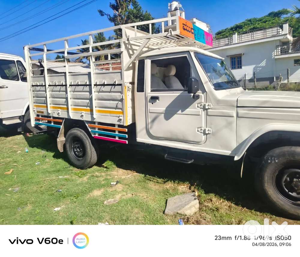 Mahindra Maxx 2010 Diesel 130000 Km Driven