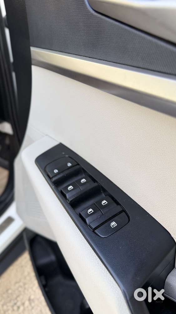 Kia Carens 1.5 Premium Diesel 7 Str Imt, 2024, Diesel