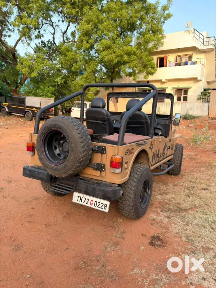 Mahindra Jeep Mm 540 1996, Full Open & Full Close Type