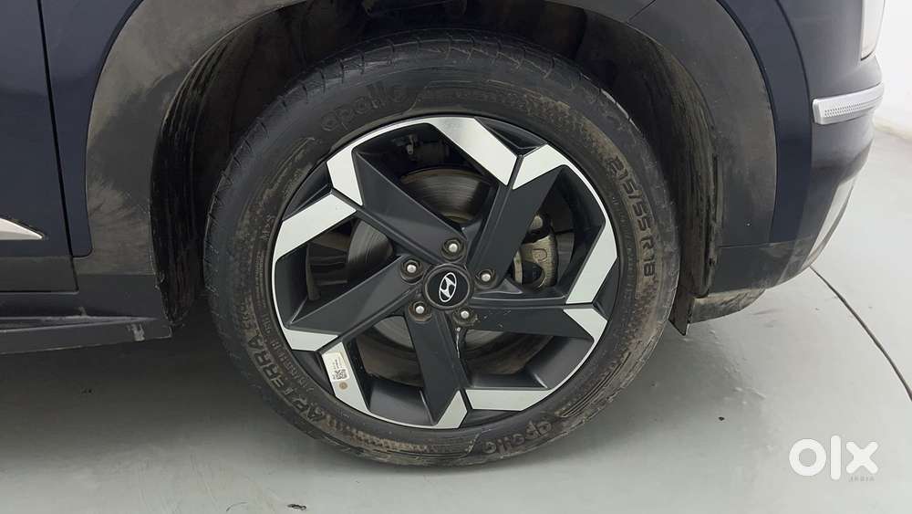 Hyundai Alcazar 2.0 Signature (o) Petrol At 6 Str, 2022, Petrol