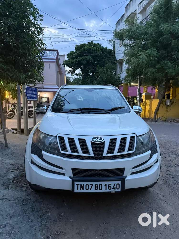 Mahindra Xuv500 W8 2012