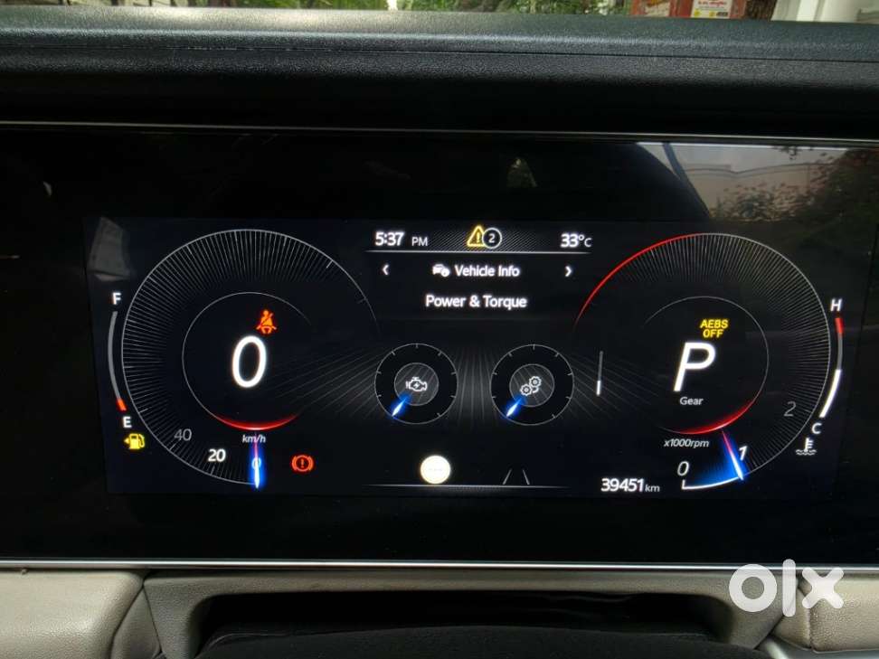 Mahindra Xuv700 2.0 Ax 7 Petrol At Luxury Pack Str, 2023, Petrol