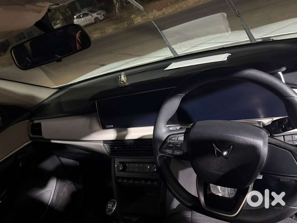 Mahindra Xuv700 Diesel 2023