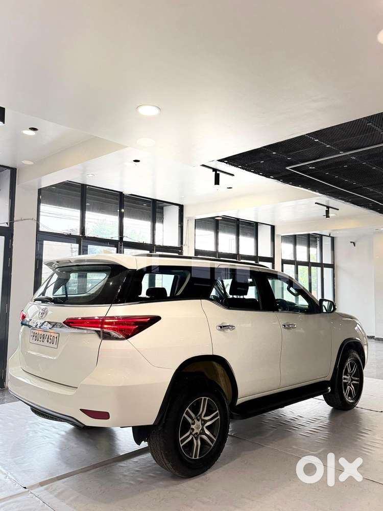Toyota Fortuner 4x2 Mt 2.8 Diesel, 2018, Diesel
