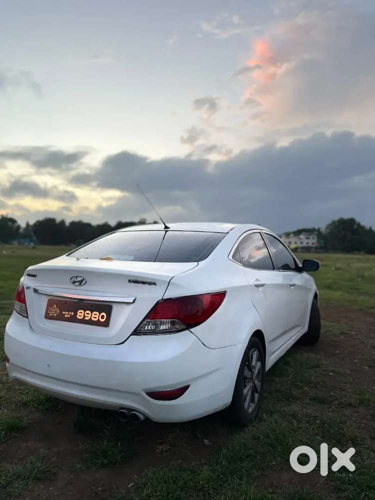 Hyundai New Verna 2013 Diesel Manual