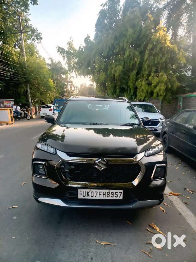 Maruti Suzuki Grand Vitara 2022 Petrol Well Maintained