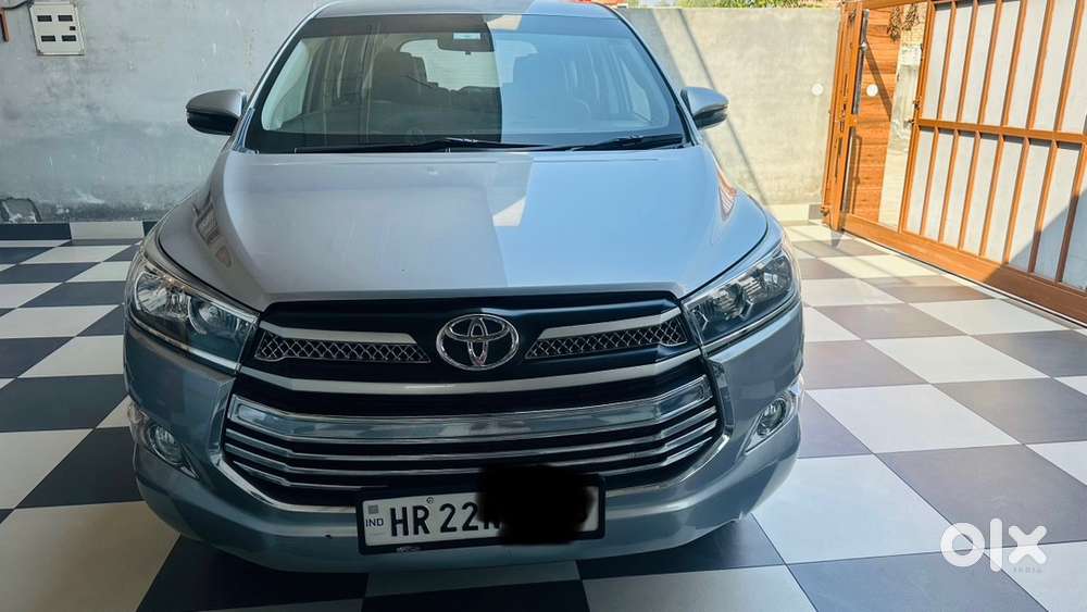 Toyota Innova Crysta 2018 Diesel Well Maintained