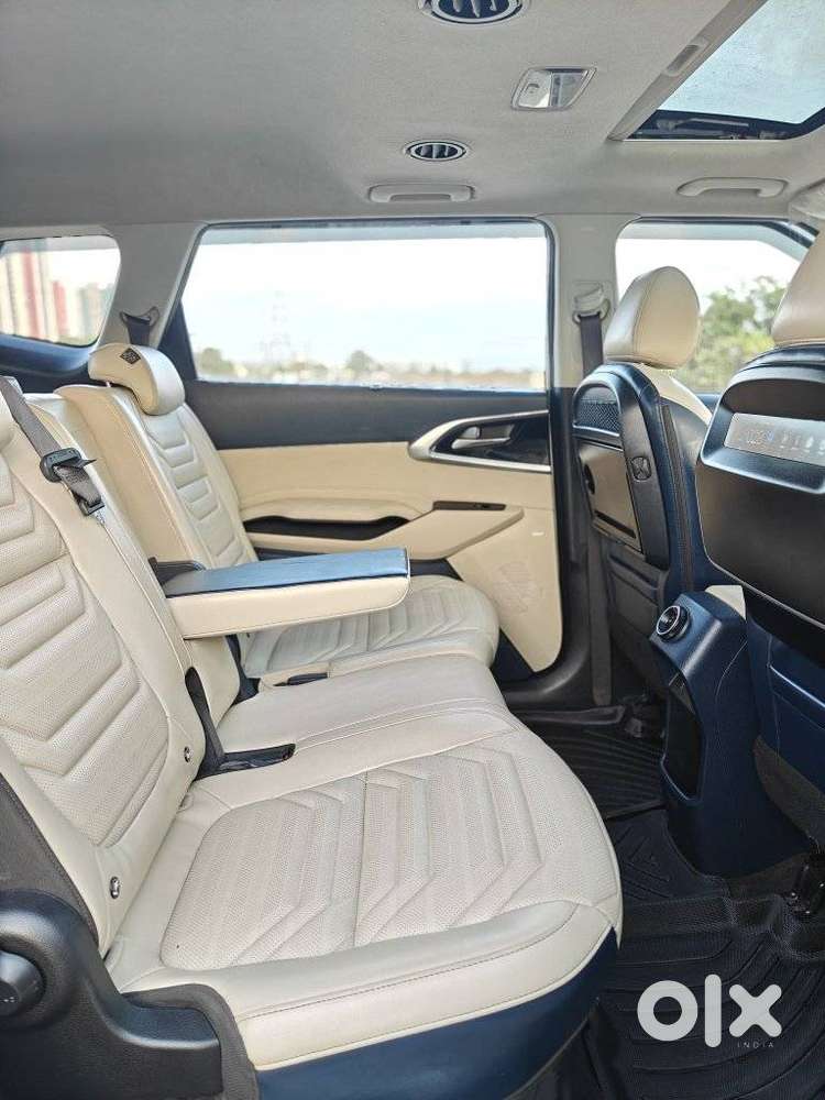 Kia Carens 1.5 Luxury Diesel 7 Str Imt, 2023, Diesel