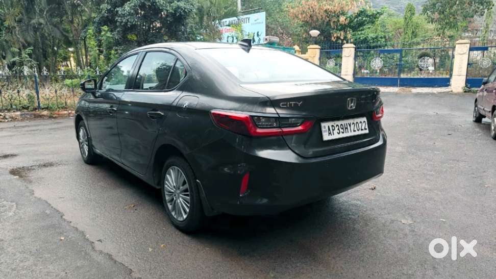 Honda City 1.5 V 5th Gen I-vtec Mt, 2021, Petrol