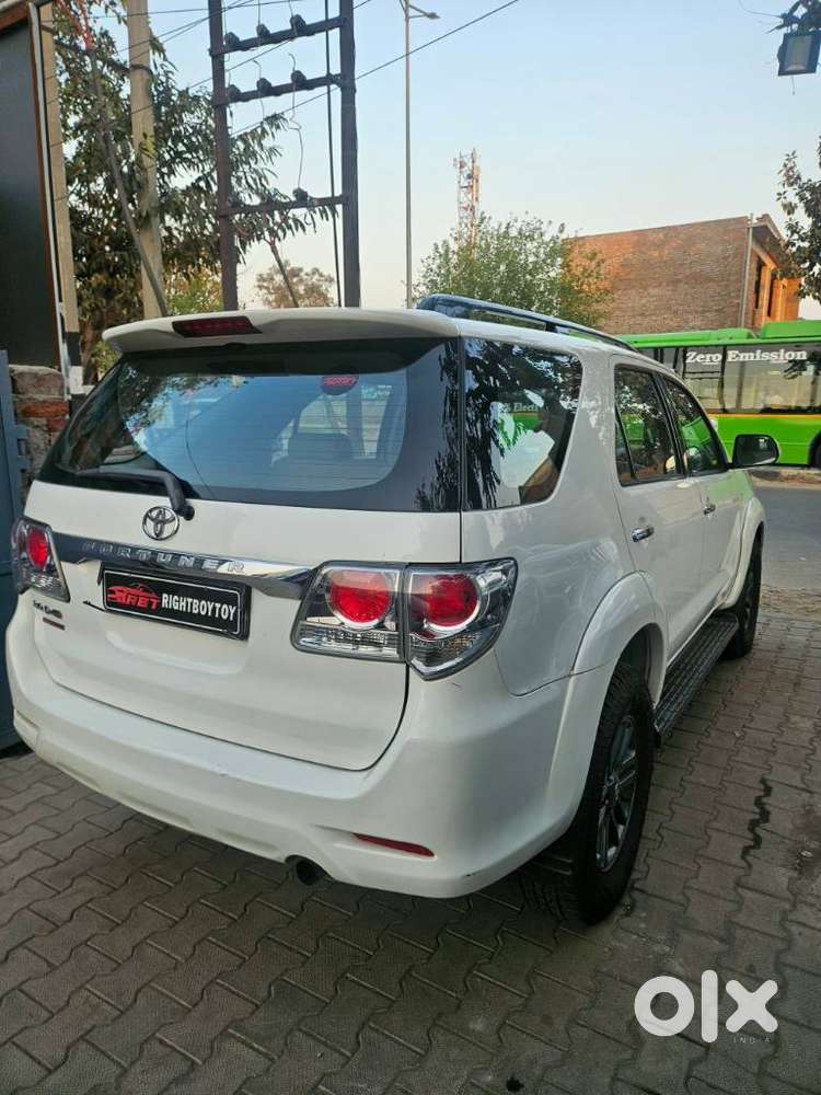 Toyota Fortuner 3.0 4x2 Automatic, 2013, Diesel