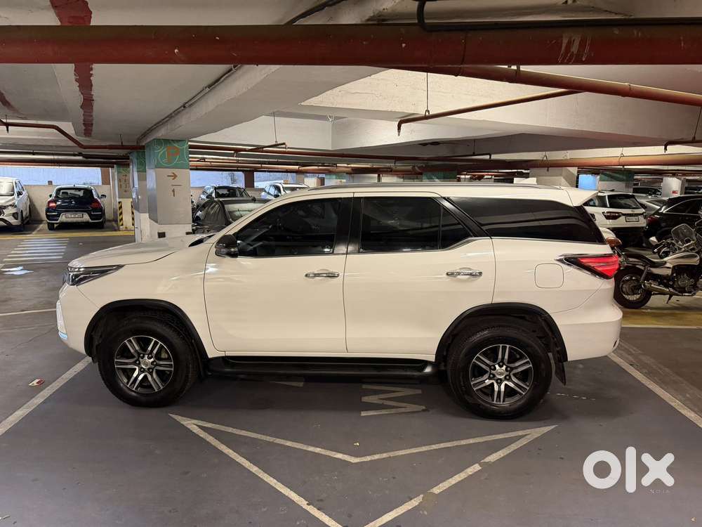 Toyota Fortuner 4x2 At 2.8 Diesel, 2022, Diesel