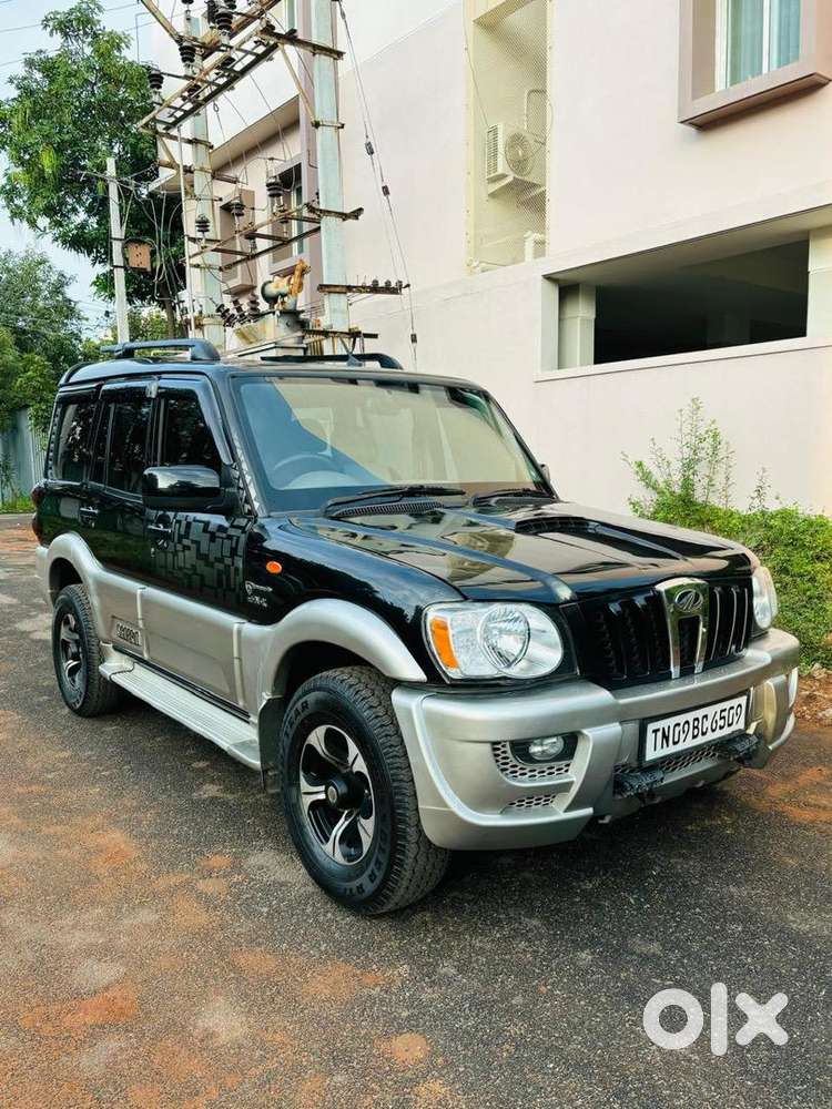 Mahindra Scorpio Classic 2010 Diesel 150000 Km Driven