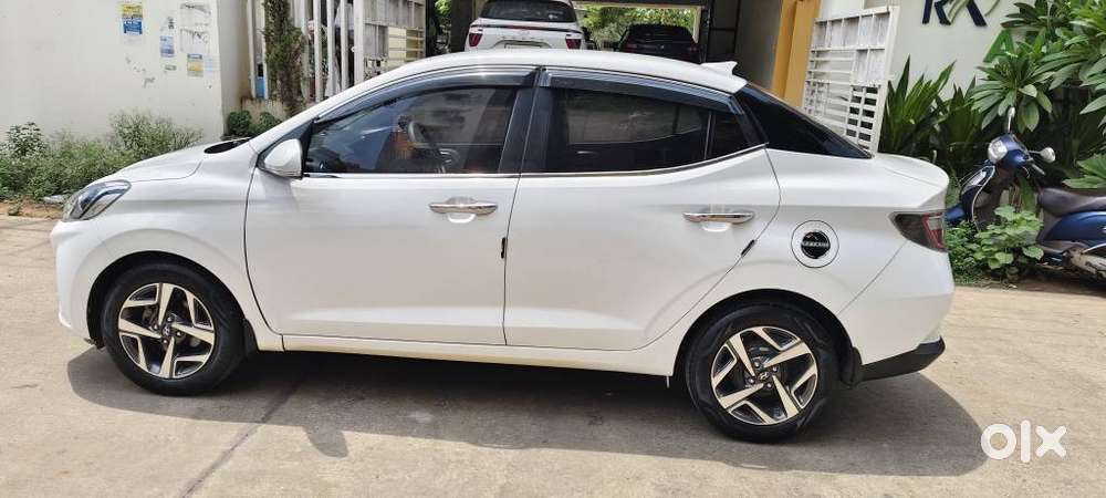 Hyundai Aura Sx Plus Crdi Automatic, 2021, Petrol