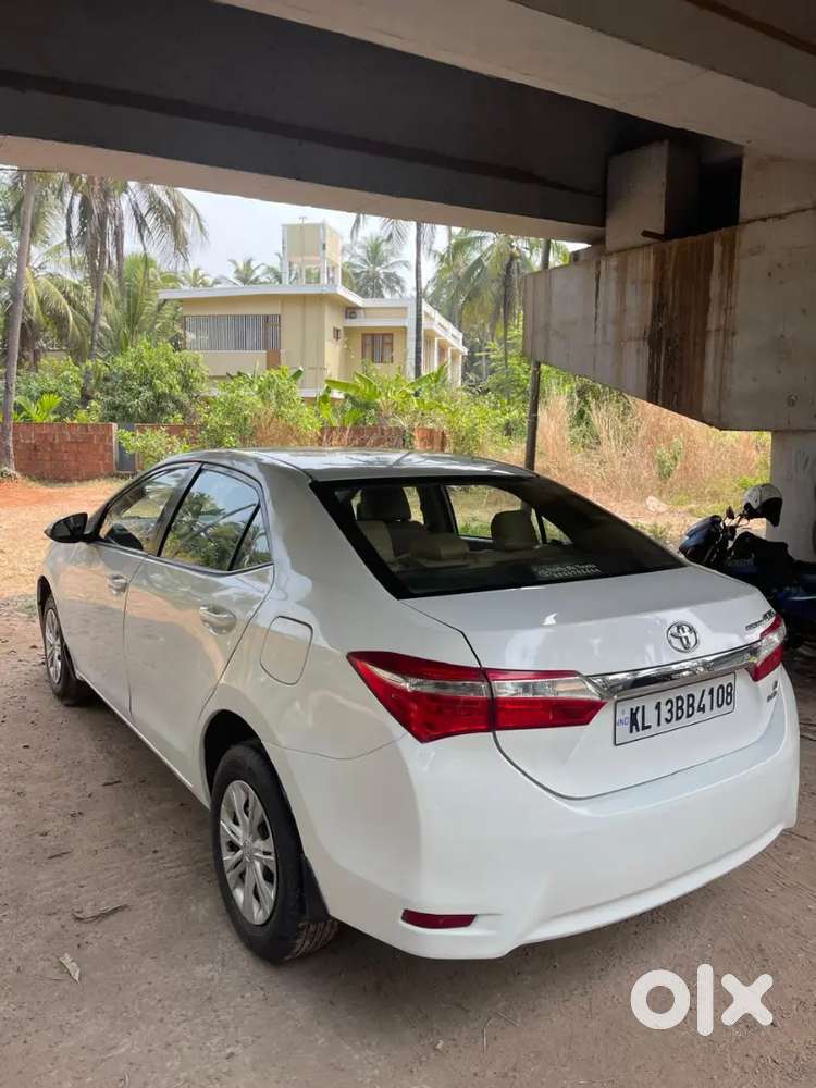 Toyota Corolla Altis 2016 Diesel 85000 Km Driven