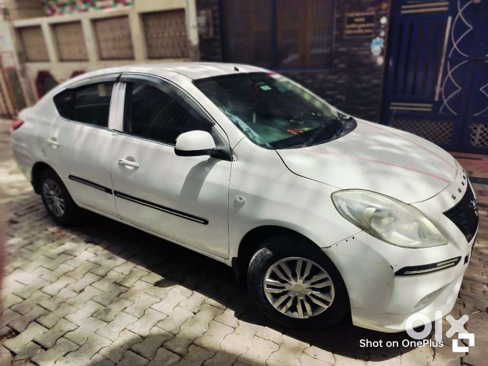 Nissan Car 2012 Model