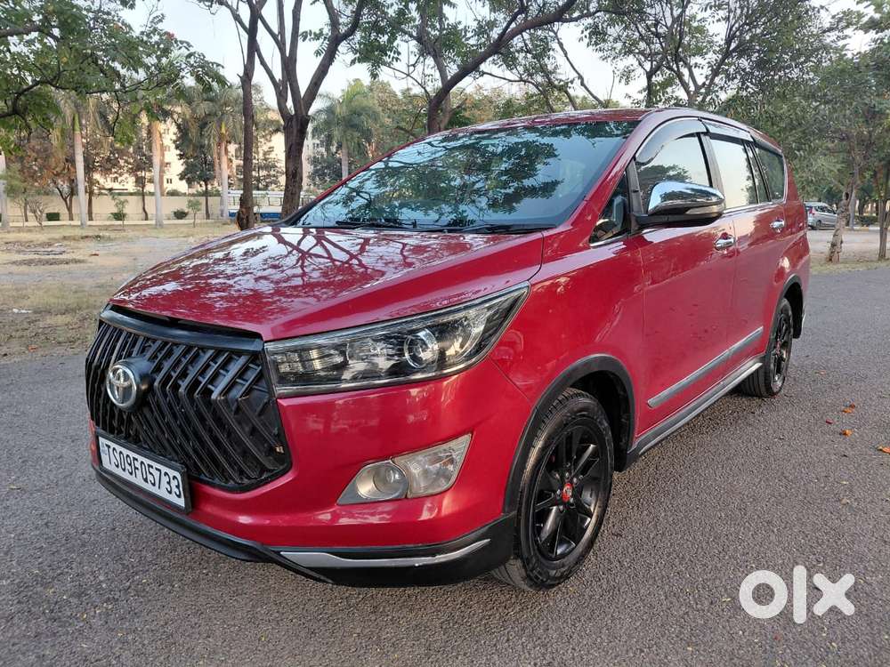 Toyota Innova Crysta Touring Sport 2.4 Mt, 2017, Diesel