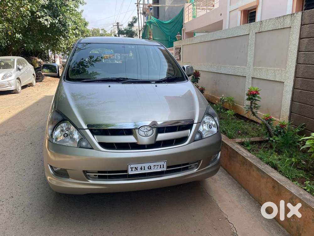 Toyota Innova 2.5 V 7 Str, 2006, Diesel