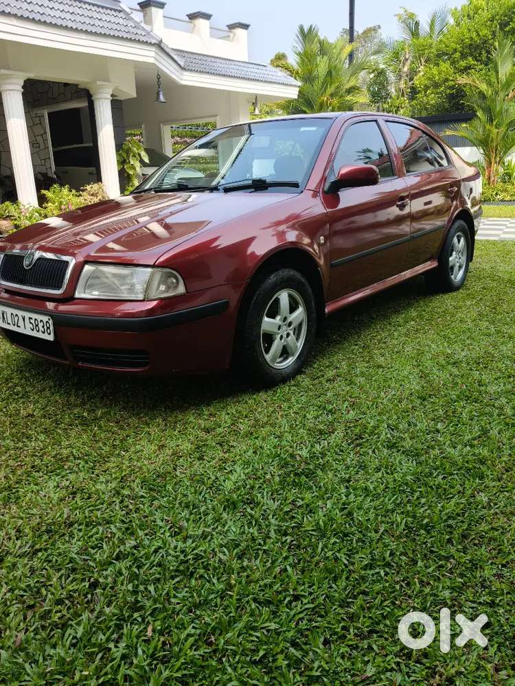 Skoda Octavia Elegance 2006 Diesel 300000 Km Driven