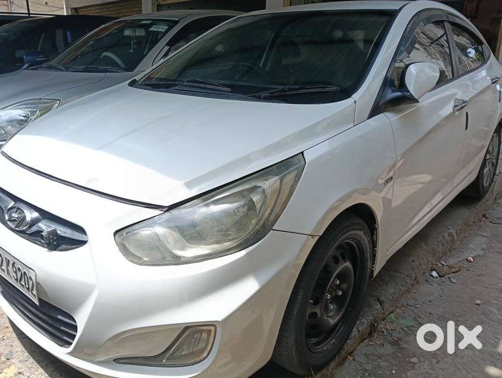 Hyundai Verna Crdi 1.4 Ex, 2015, Diesel