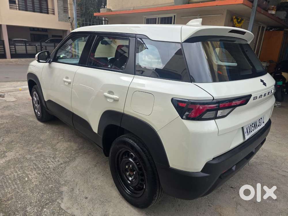 Maruti Suzuki Brezza 1.5 Vxi Smart Hybrid, 2024, Petrol