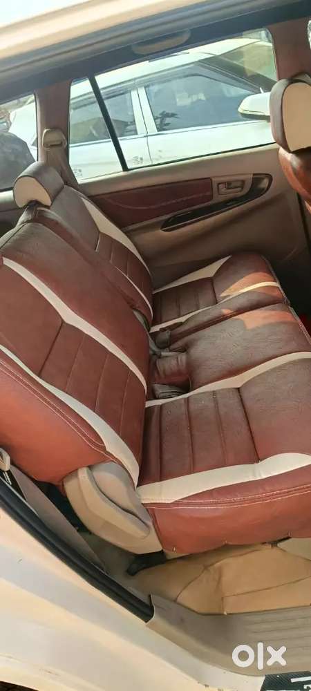 Toyota Innova Car In Very Good Condition.