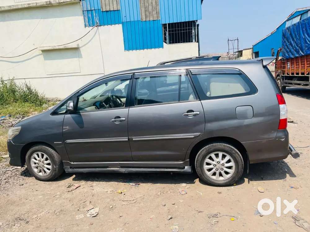 Toyota Innova Diesel 2012