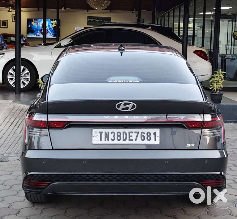 Hyundai Verna 1.5 Sx (o) Vtvt Ivt, 2023, Petrol