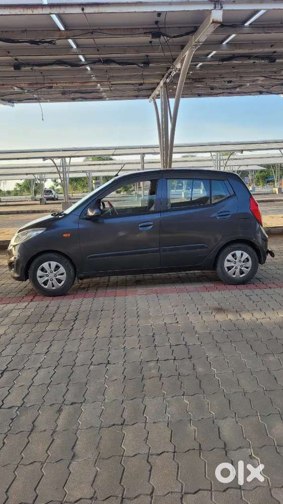 Hyundai I10 2012 Cng & Hybrids Good Condition