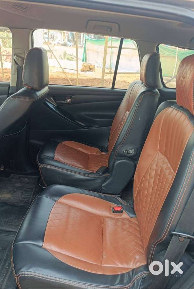 Toyota Innova Crysta 2.4 V 8 Str, 2017, Diesel