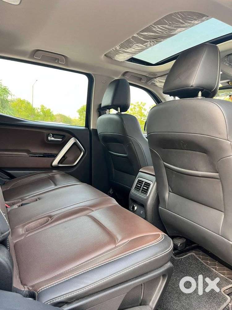 Mahindra Scorpio-n Z8 L Diesel At 2wd 7 Str, 2024, Diesel