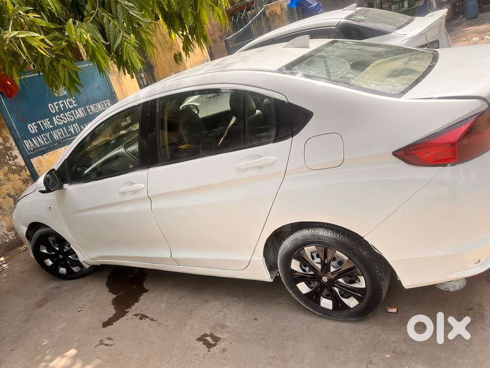 Honda Car Automatic 2015