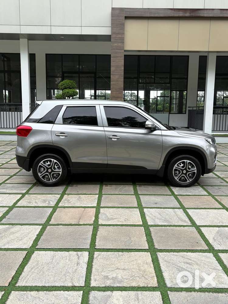 Maruti Suzuki Brezza 1.5 Lxi Smart Hybrid, 2022, Petrol