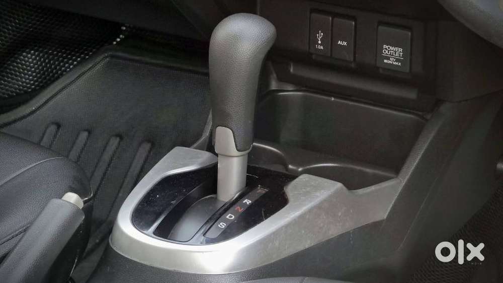 Honda Jazz V Cvt, 2019, Petrol