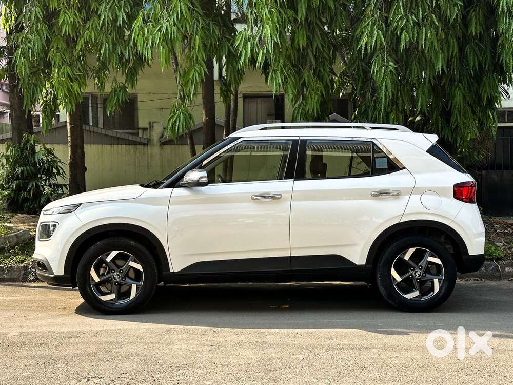 Hyundai Venue 1.0 Sx Plus Turbo Dct Dual Tone, 2019, Petrol