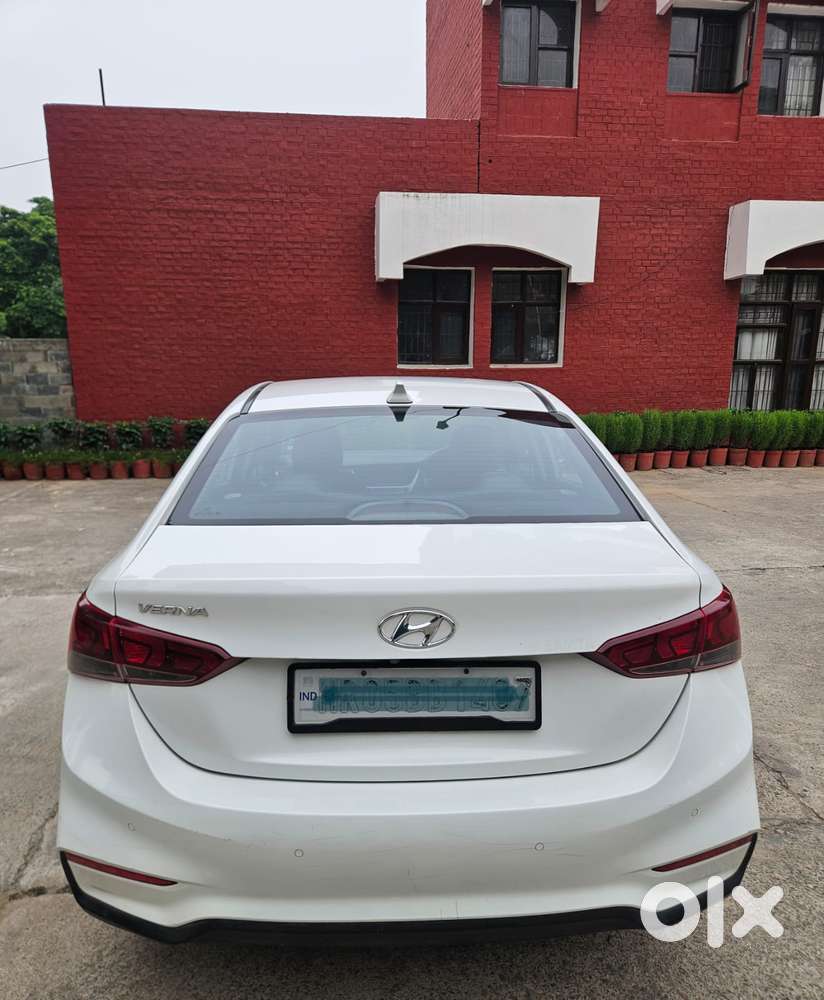 Hyundai Verna Crdi 1.4 Ex, 2019