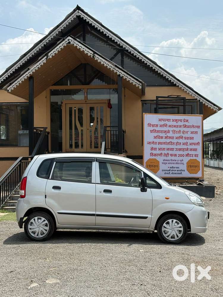 Maruti Suzuki Estilo Lxi Bs-iv, 2010, Petrol