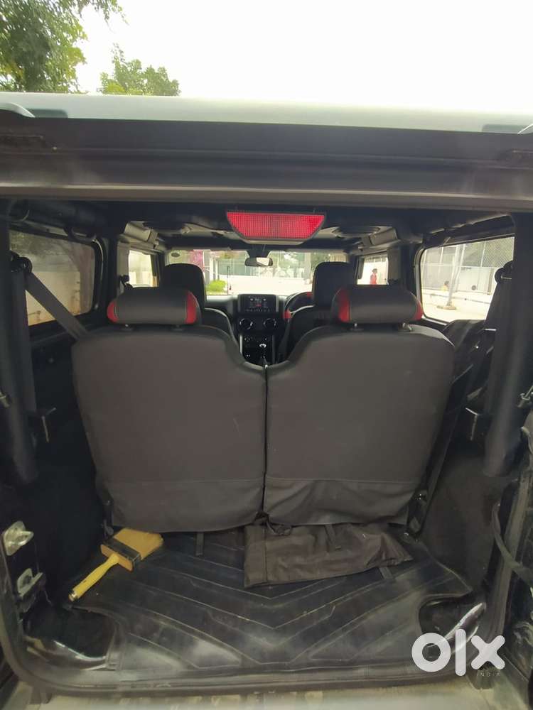 Mahindra Thar Petrol 2022