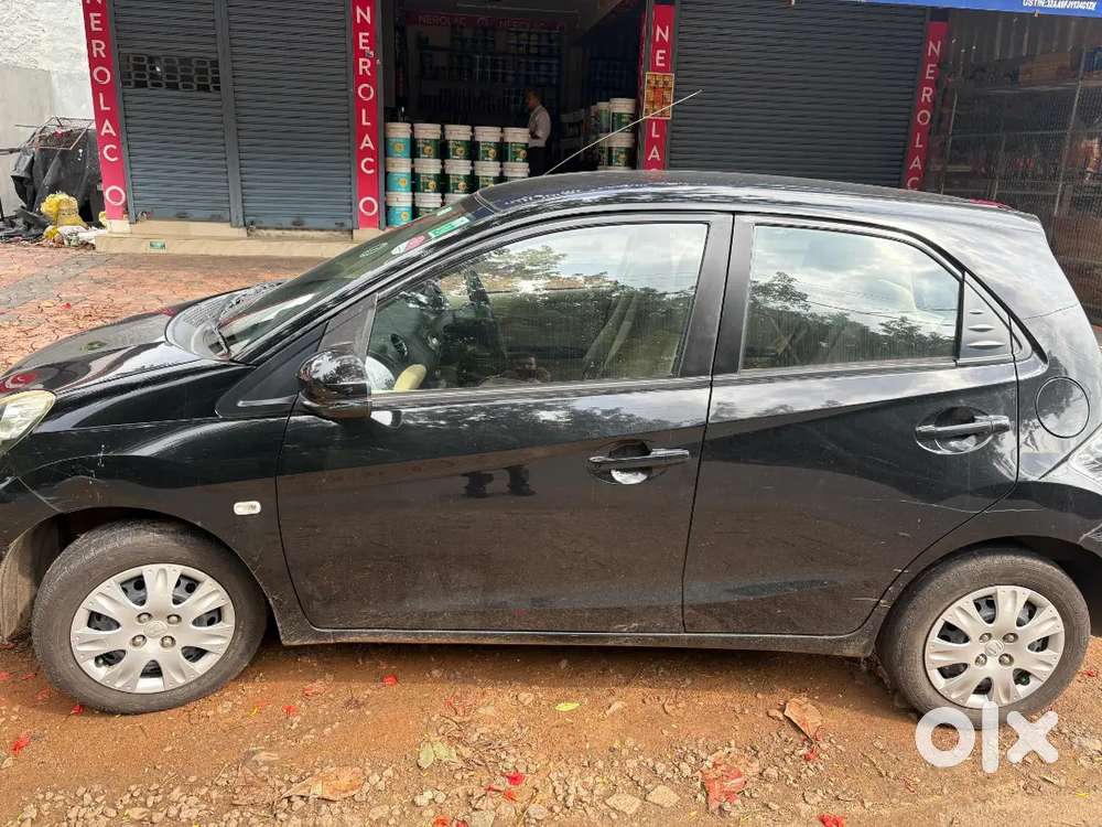 Honda Brio 2016 Petrol Well Maintained