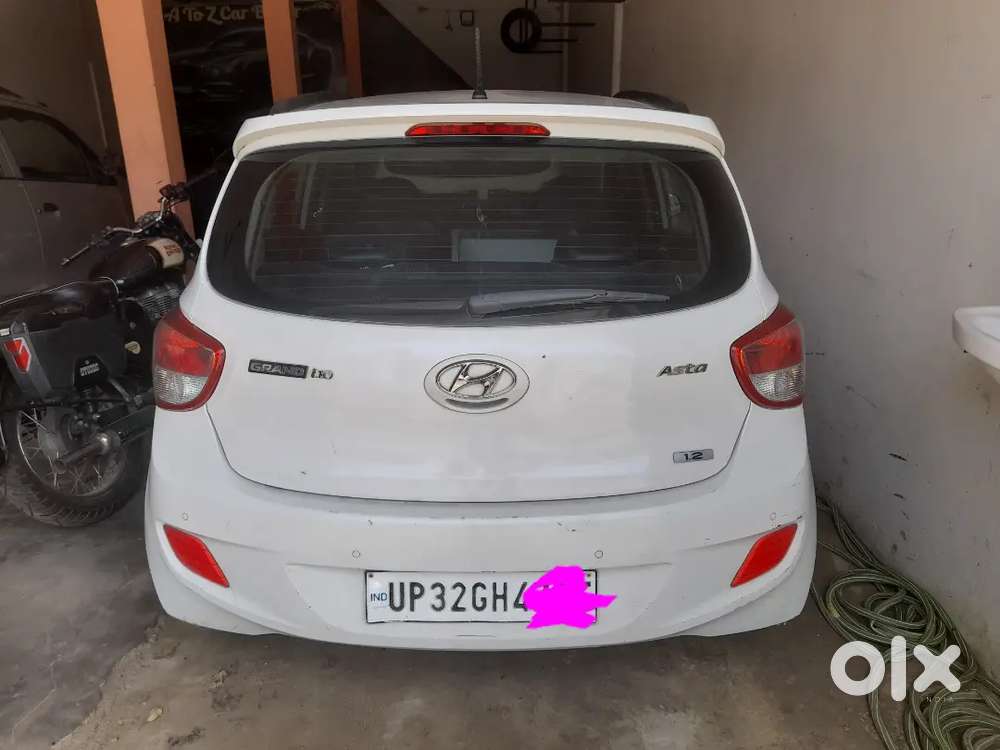 Hyundai Grand I10 2015 Double Airbag Push Start Ally Wheel