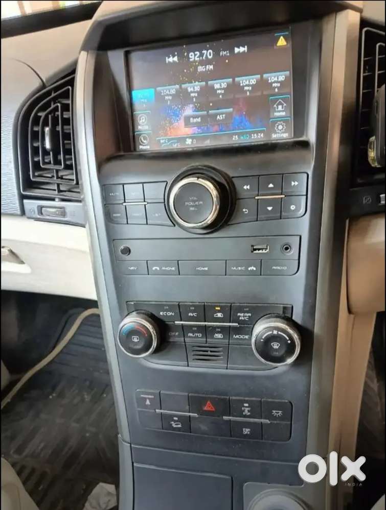 Mahindra Xuv 500 W10 Model/ 24000 Km Driven