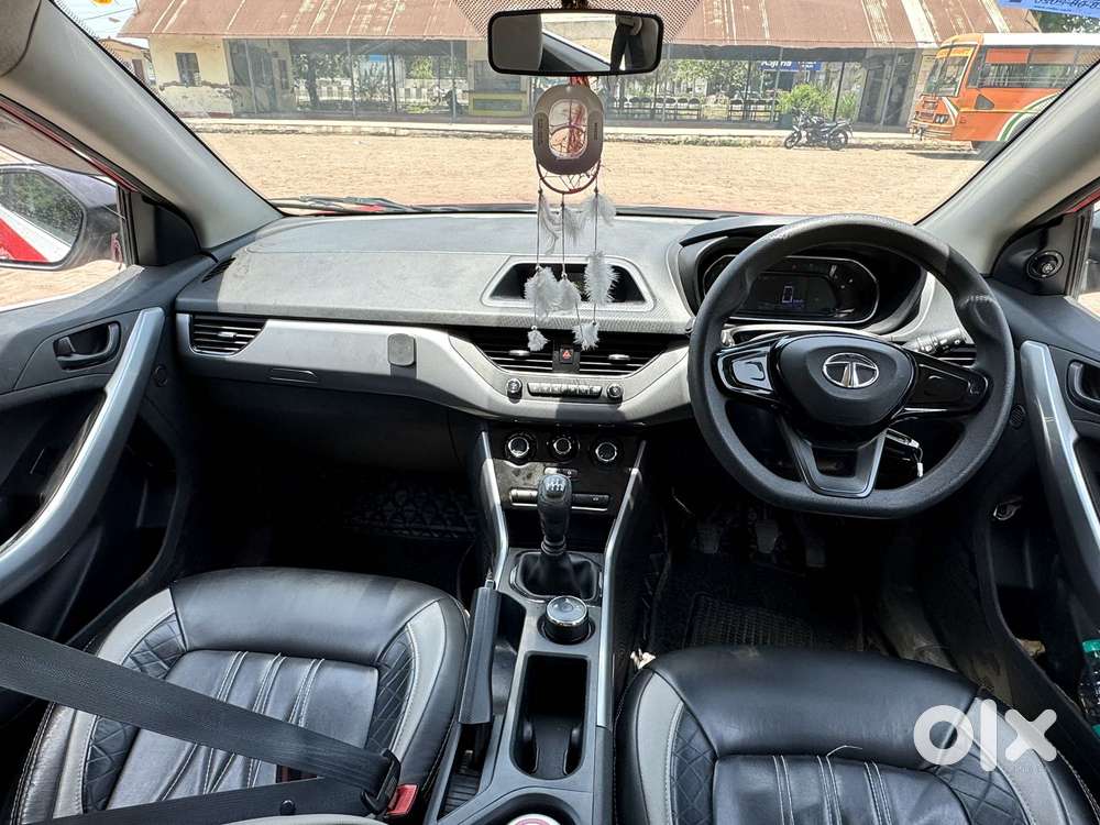 Tata Nexon 1.2 Revotron Xm, 2020, Petrol