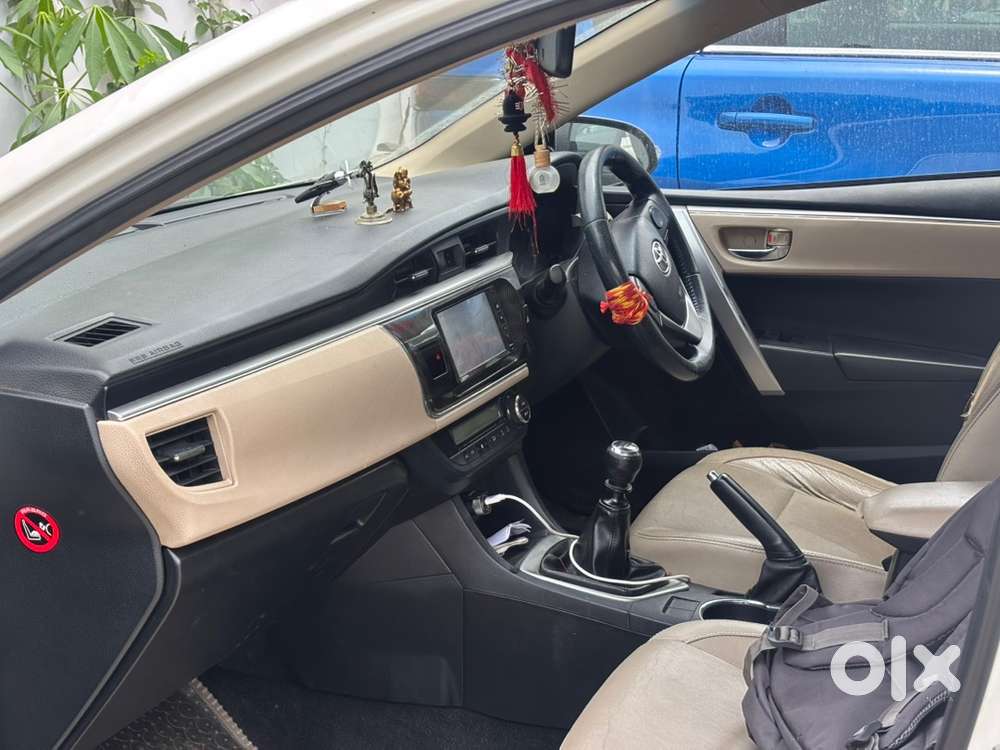 Toyota Corolla Altis 2014