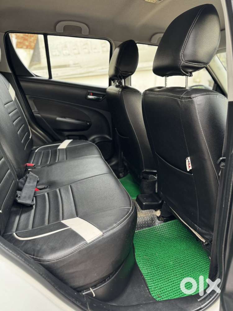 Maruti Suzuki Swift Vxi Optional, 2017, Petrol