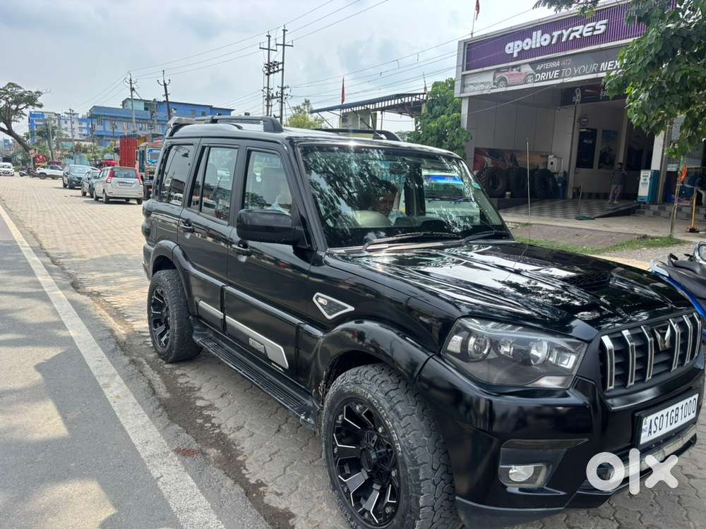 Mahindra Scorpio 2024 Diesel Well Maintained