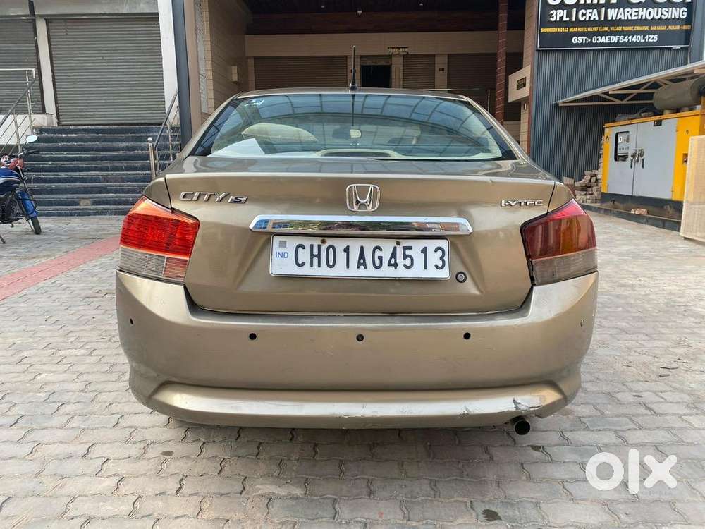 Honda City 2011