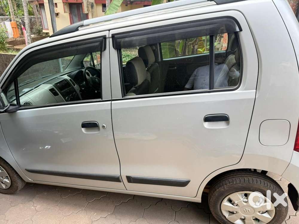Maruti Suzuki Wagon R 2013 Petrol Well Maintained