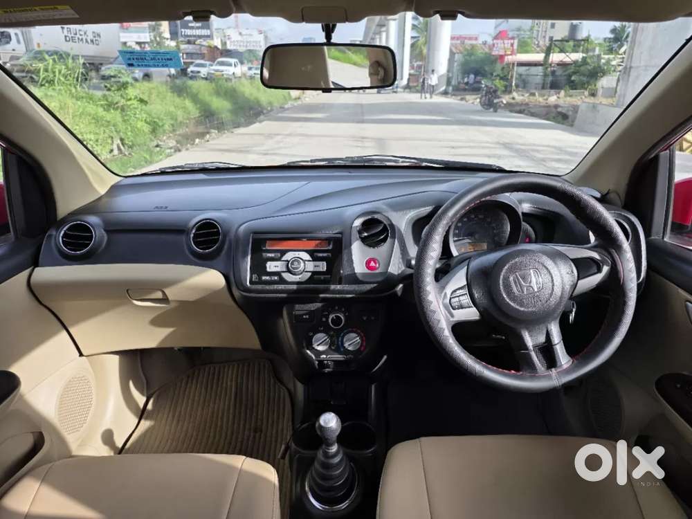 Honda Brio Vx Mt, 2014, Petrol