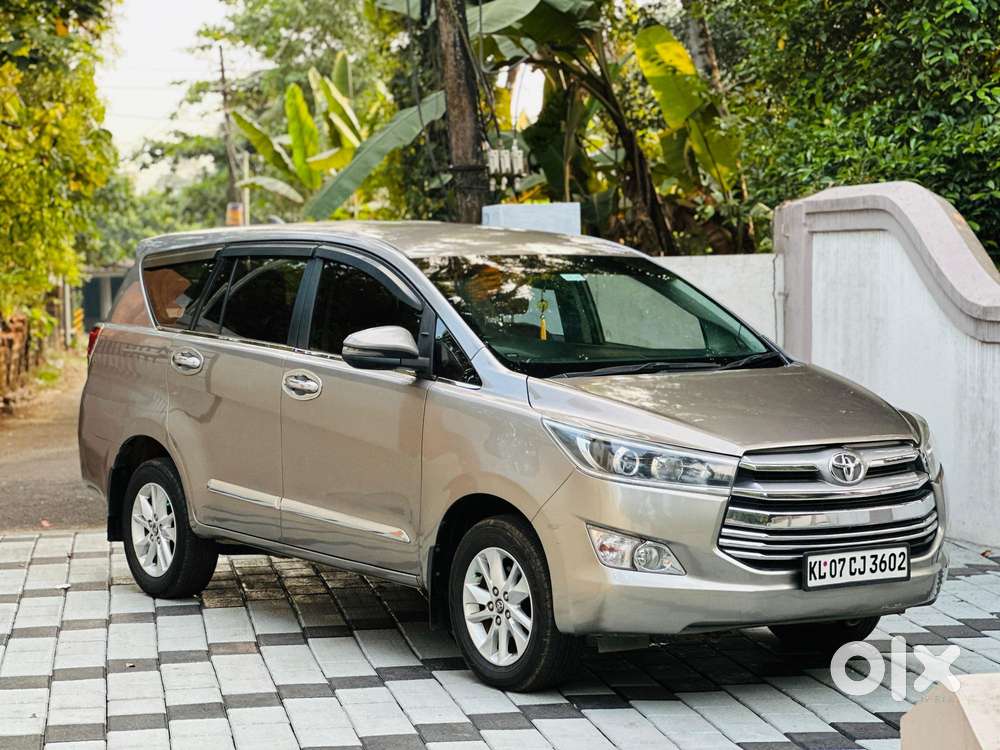 Toyota Innova Crysta G 7 Str, 2016, Diesel