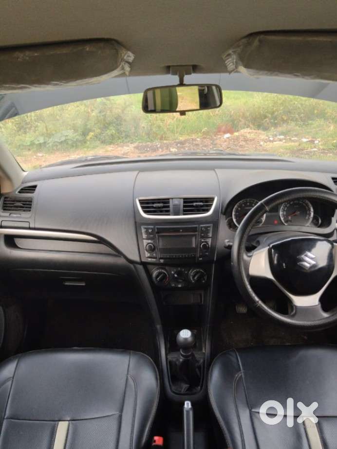 Maruti Suzuki Swift Vxi 1.2 Abs Bs-iv, 2017, Petrol