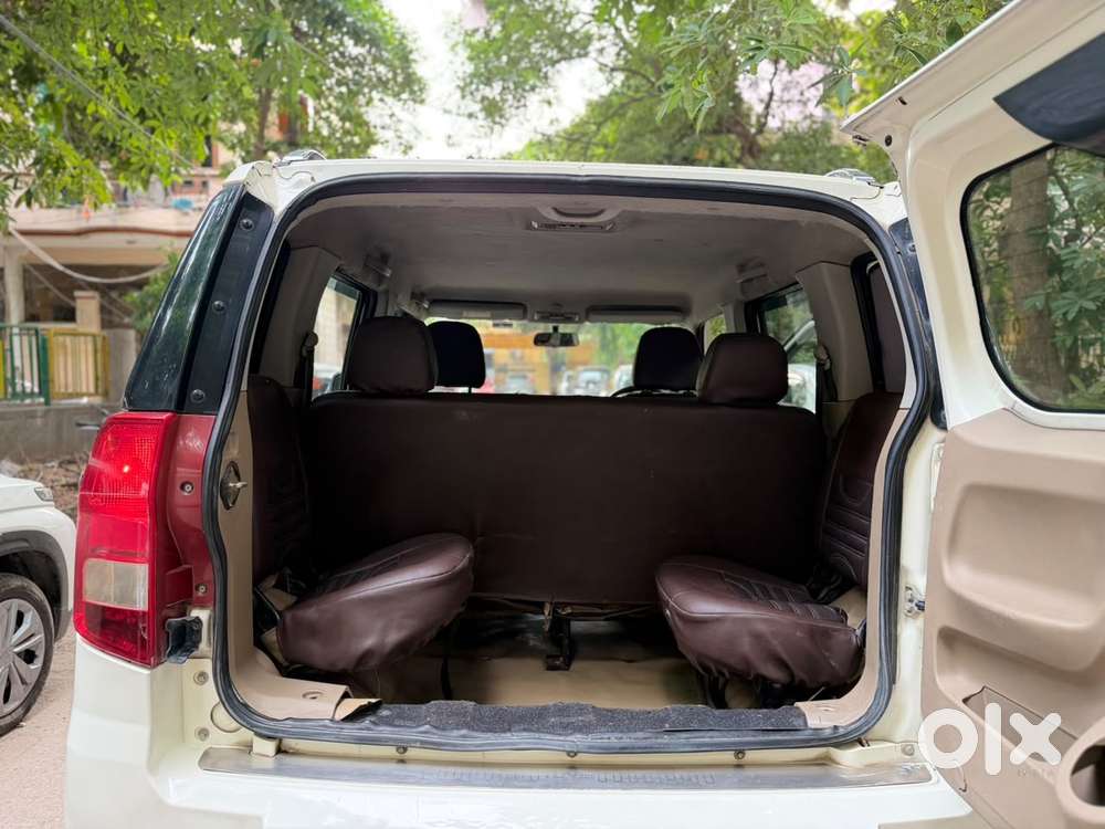 Mahindra Tuv 300 T8, 2016, Diesel